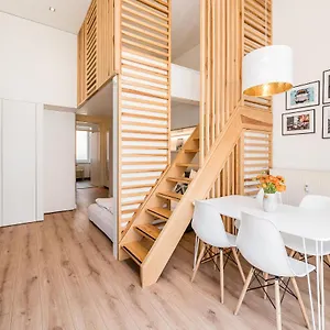 Stylish New Cube Loft By Berlin-wall-apartments Berlin